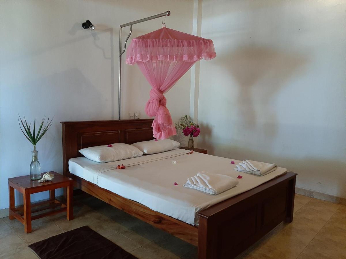 Lobster Beach Hotel Tangalle Luaran gambar