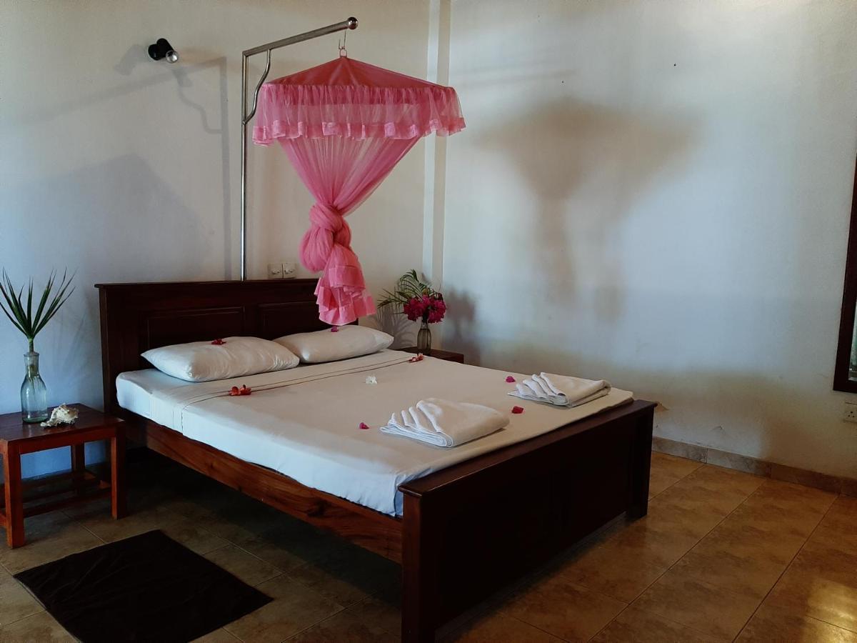 Lobster Beach Hotel Tangalle Luaran gambar